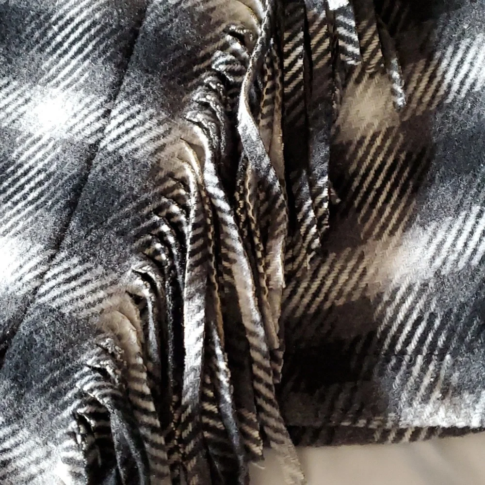 Asymmetrical Fringe Skirt - Picture 2 of 6